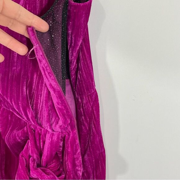 NWT SAYLOR Aurelie Pink Velvet Mini Dress Size XS - Picture 8 of 11